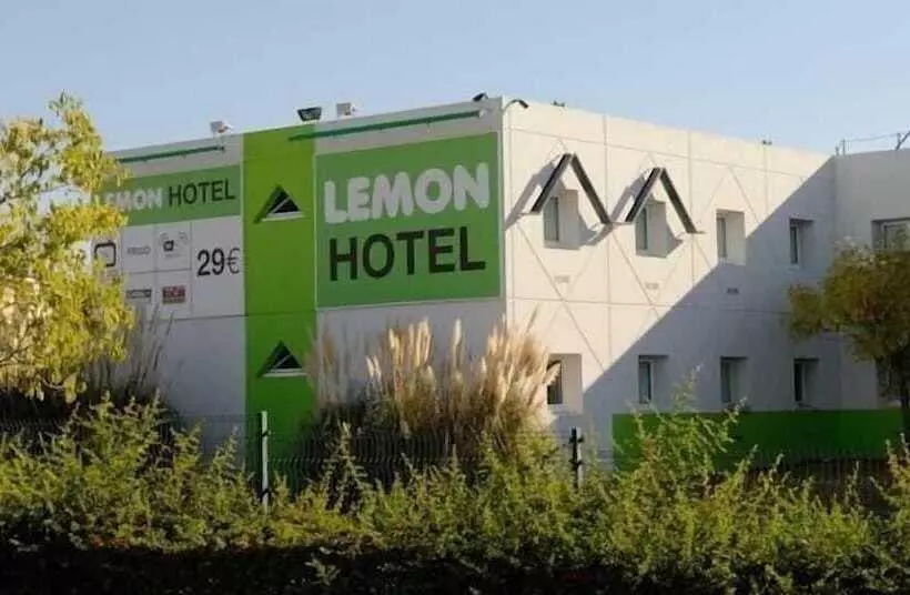 Hotelli Lemon Hôtel Avignon Rochefort