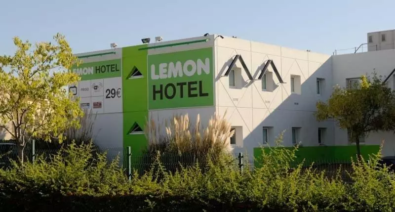 Hotelli Lemon Hôtel Avignon Rochefort