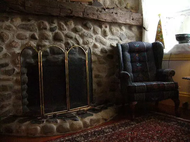 Hotelli 1842 Bed & Breakfast