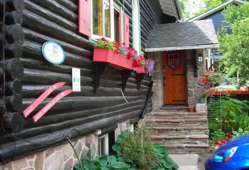 ホテル Auberge Le Lupin Self Check In