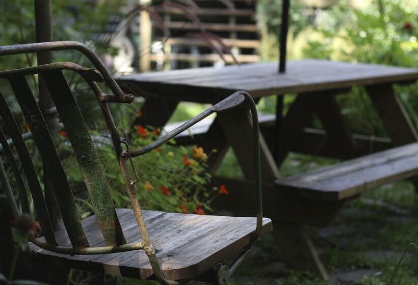 فندق Auberge Le Lupin Self Check In