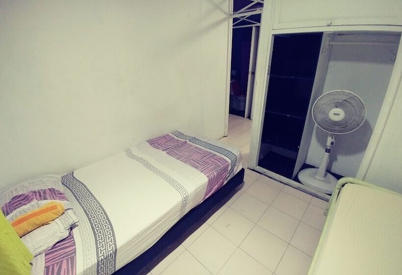 בית מלון כפרי Blue Almond Hostel San Andres