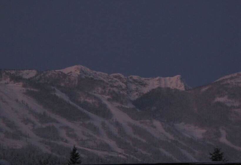 هتل Country Comfort Bed & Breakfast