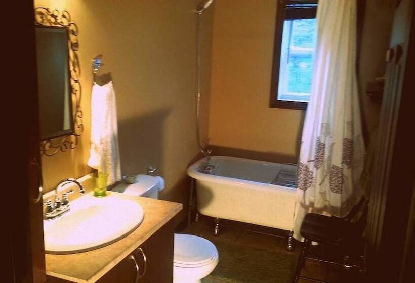 בית מלון כפרי Emme Chalets