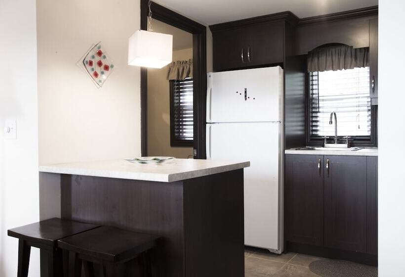 בית מלון כפרי Emme Chalets