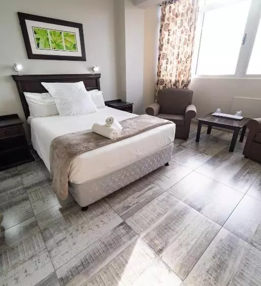 ホテル Gooderson Tropicana