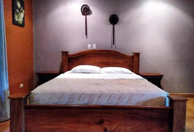 Hotelli Regenerate Wellness Center At Villas Escondidas