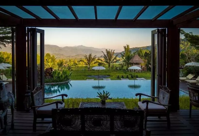 ホテル Sanak Retreat Bali