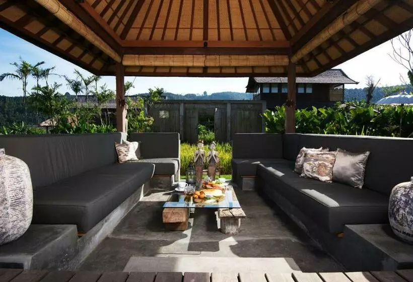 ホテル Sanak Retreat Bali