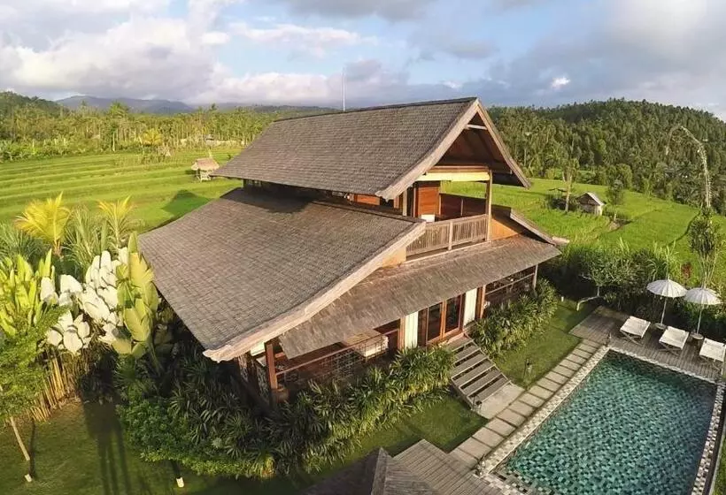 ホテル Sanak Retreat Bali