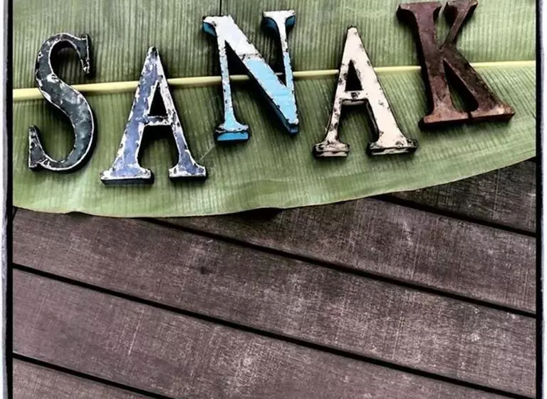 ホテル Sanak Retreat Bali