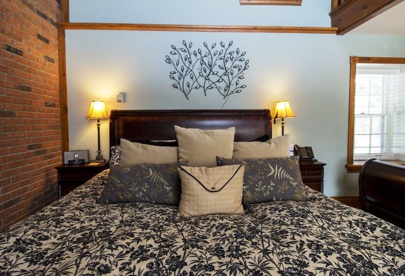 Hotel Ste. Anne's Spa