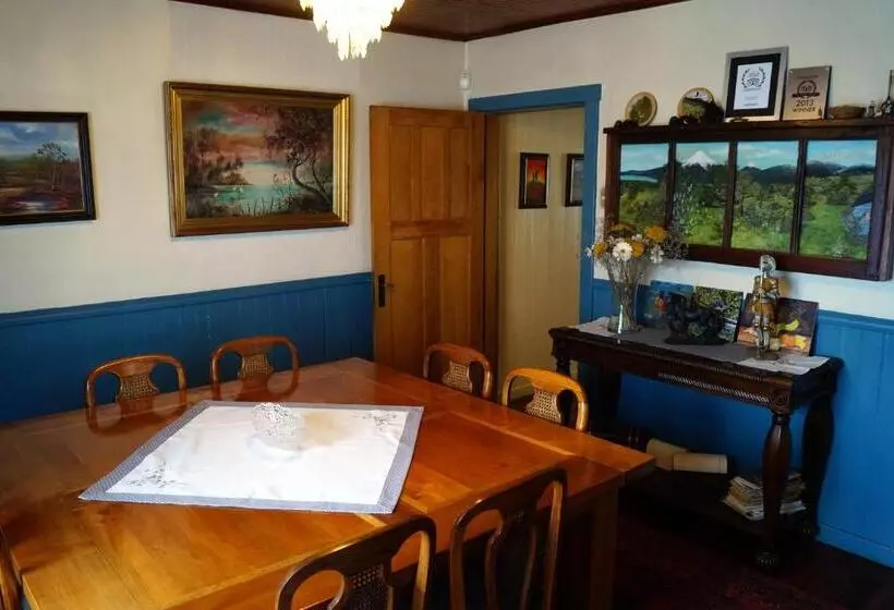 هتل Tradicion Austral Bed & Breakfast