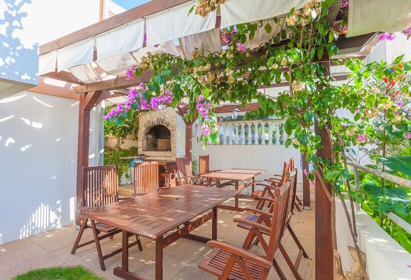 فندق Villa Julian