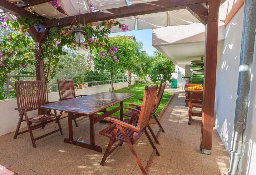 فندق Villa Julian