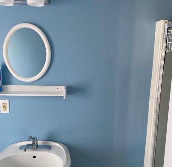 ホテル Windspire Inn