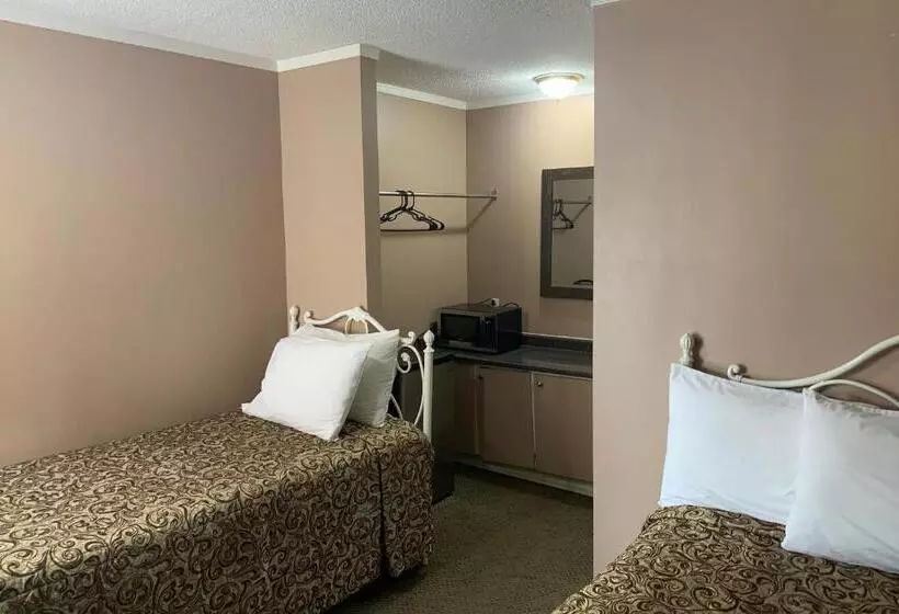 Lucien Motel