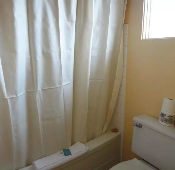 Polson Park Motel