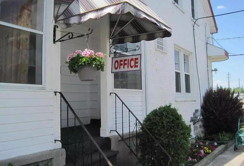 Rosecourt Motel