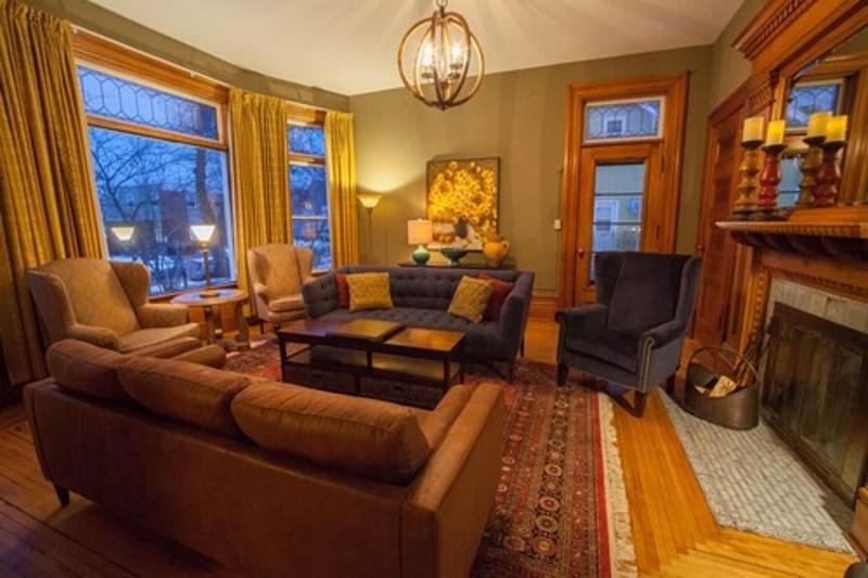 هتل Fairholm Boutique Inns