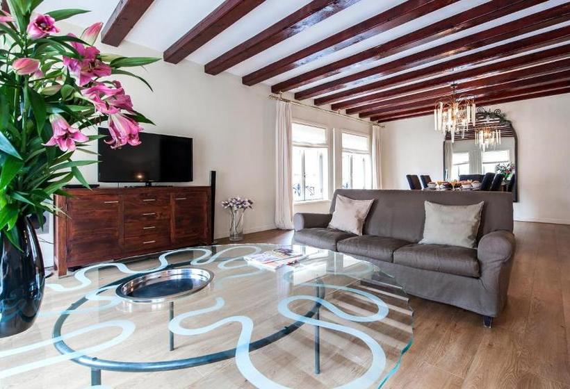 Hotel Leidse Square City Center Apartments