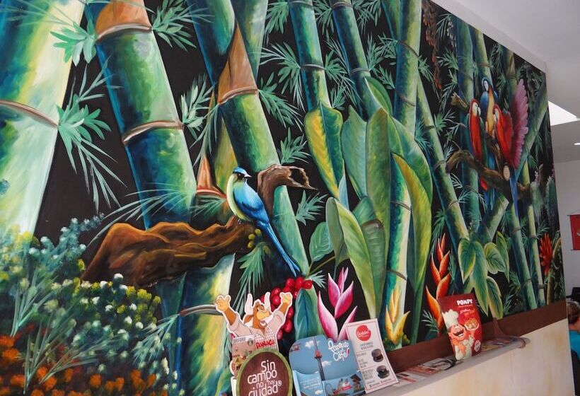 Hotel Meson De Las Flores