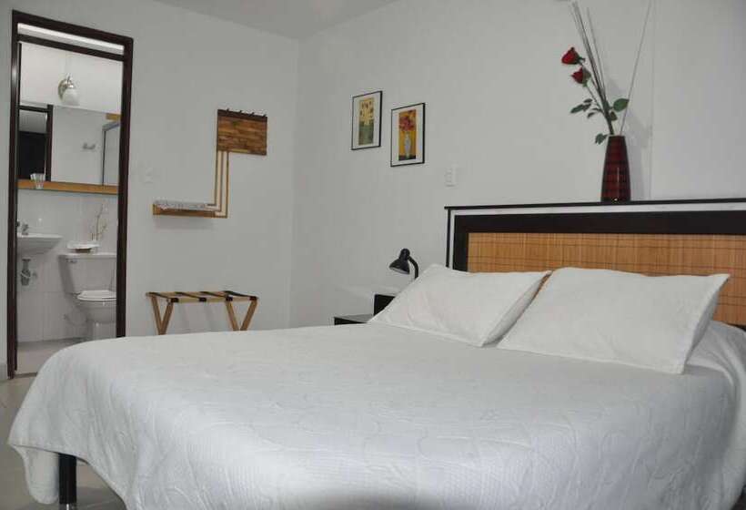 Hotel Meson De Las Flores