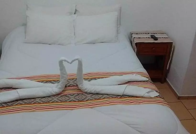 تختخواب و صبحانه Andean Comfort Inn