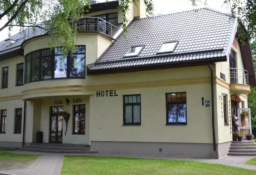 مسافرخانه City Center Kaķis B&b