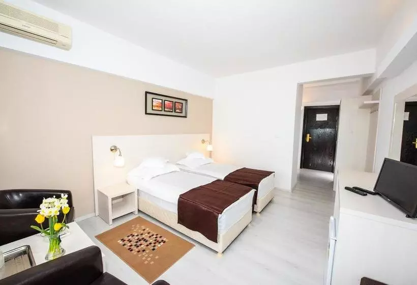 Hotel Ambasador