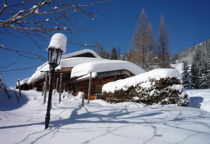 ホテル B&bboutique  Brunnenhof