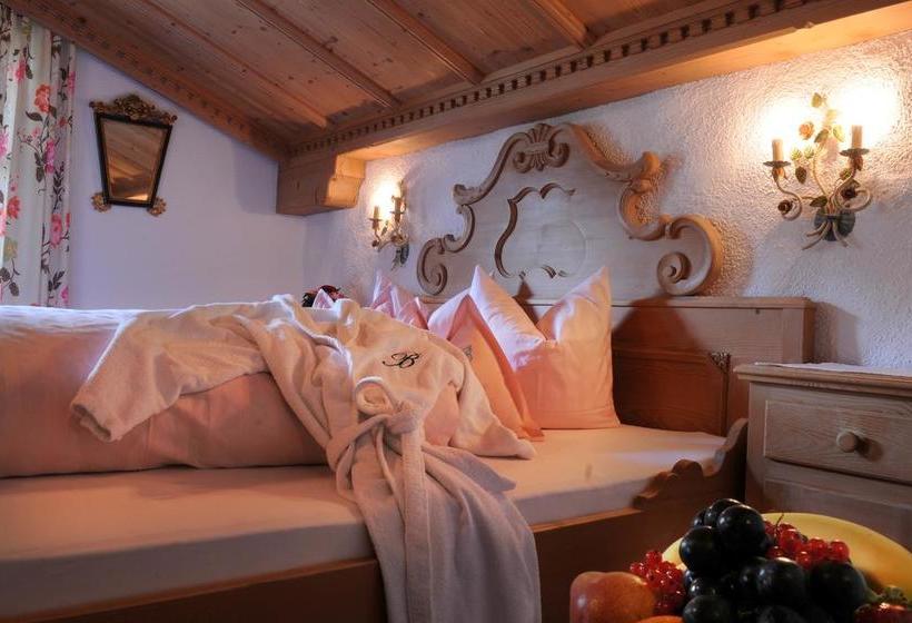 ホテル B&bboutique  Brunnenhof