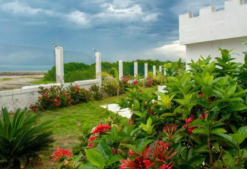 هتل Castillo Del Mar