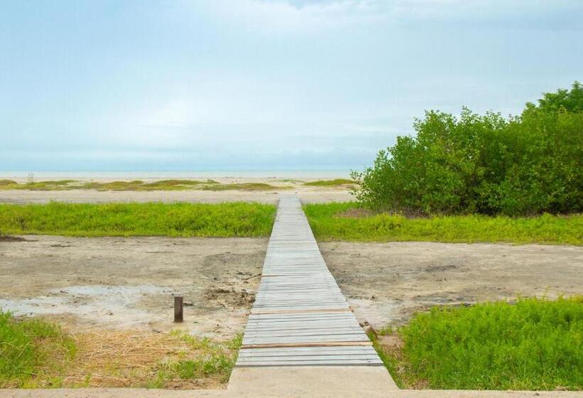 هتل Castillo Del Mar