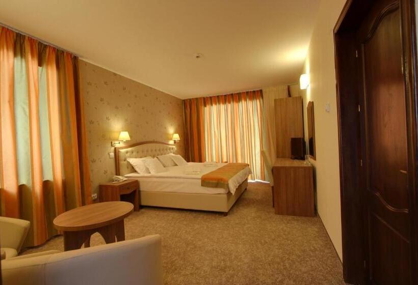 בית מלון כפרי Crisalpin