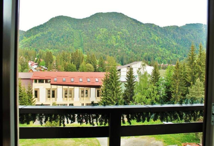 בית מלון כפרי Crisalpin