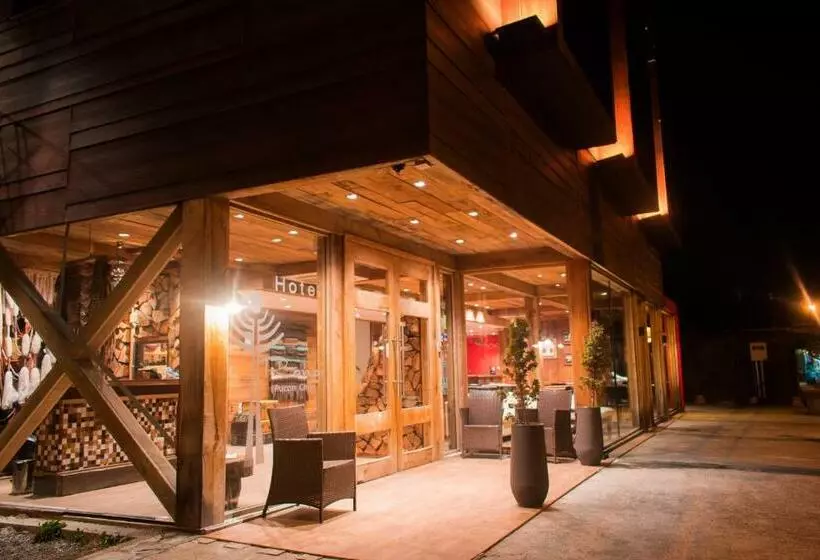 Hotel Rangi Pucon