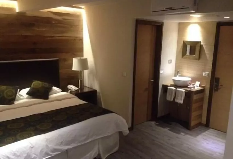 Hotel Rangi Pucon