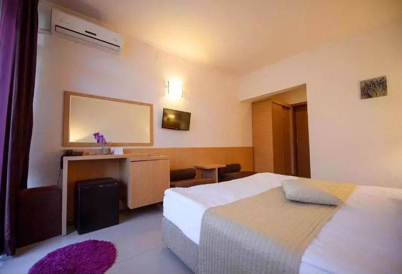 Hotel Sara