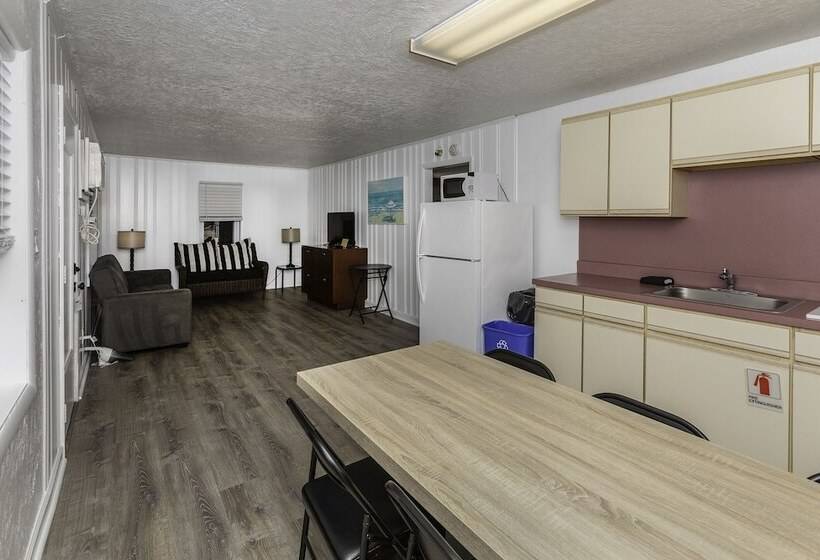 فندق Alante Oceanfront Motor