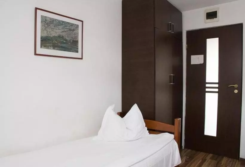 Hostel Bella Italia
