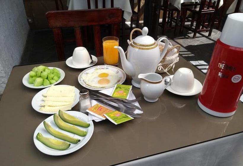 בית מלון כפרי La Casa De Leonardo