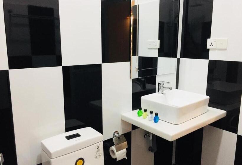 호텔 Holaa Mirissa