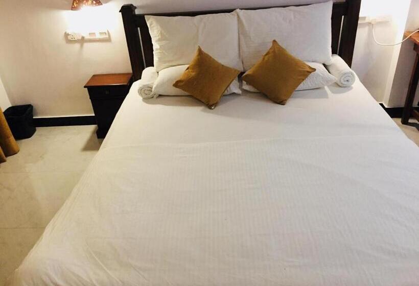 호텔 Holaa Mirissa