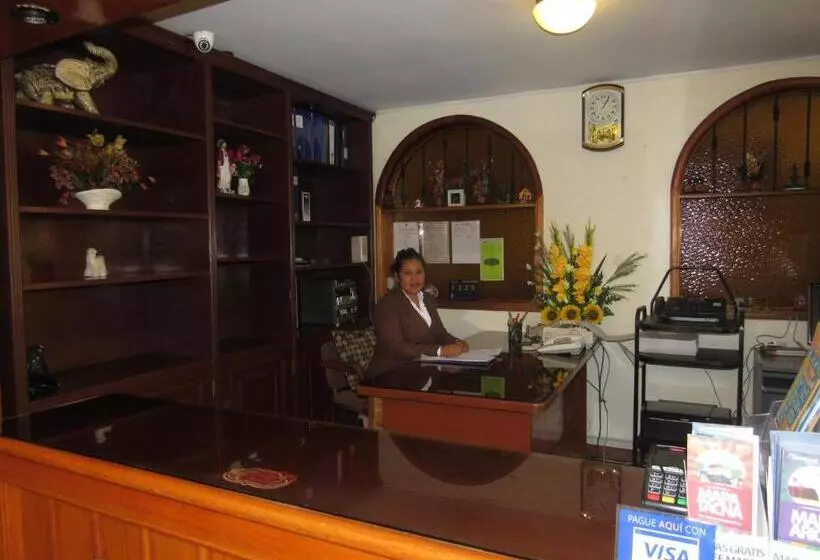هتل Hostal Siglo 21