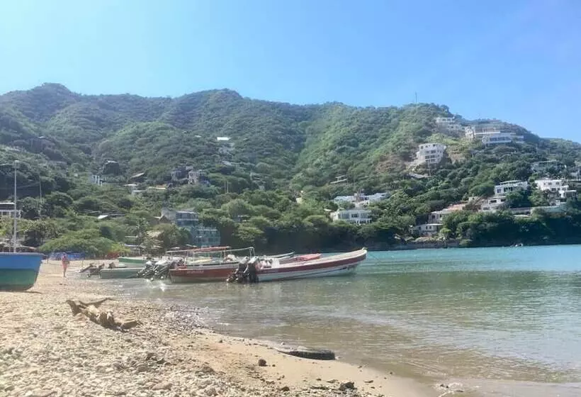 ホテル Ocean Taganga Internacional