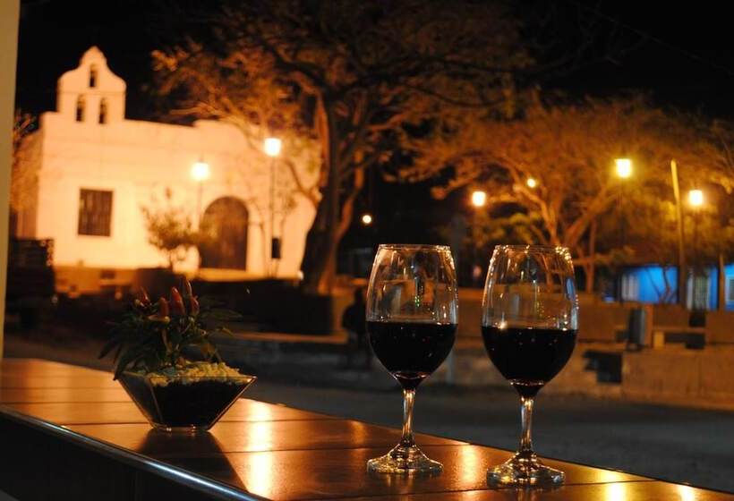 בית מלון כפרי Ocean Taganga Internacional