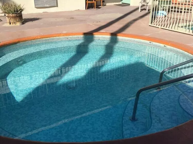 ホテル Sandpiper Springs Spa & Retreat
