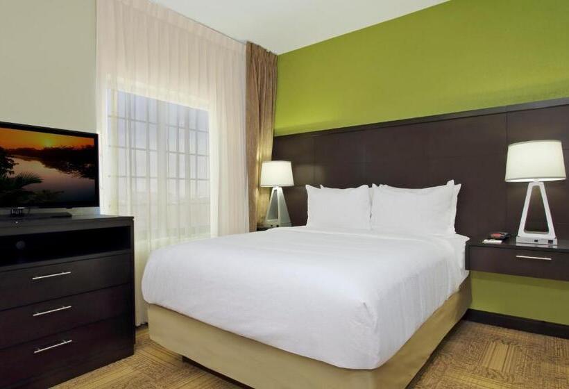 فندق Staybridge Suites   Odessa   Interstate Hwy 20, An Ihg