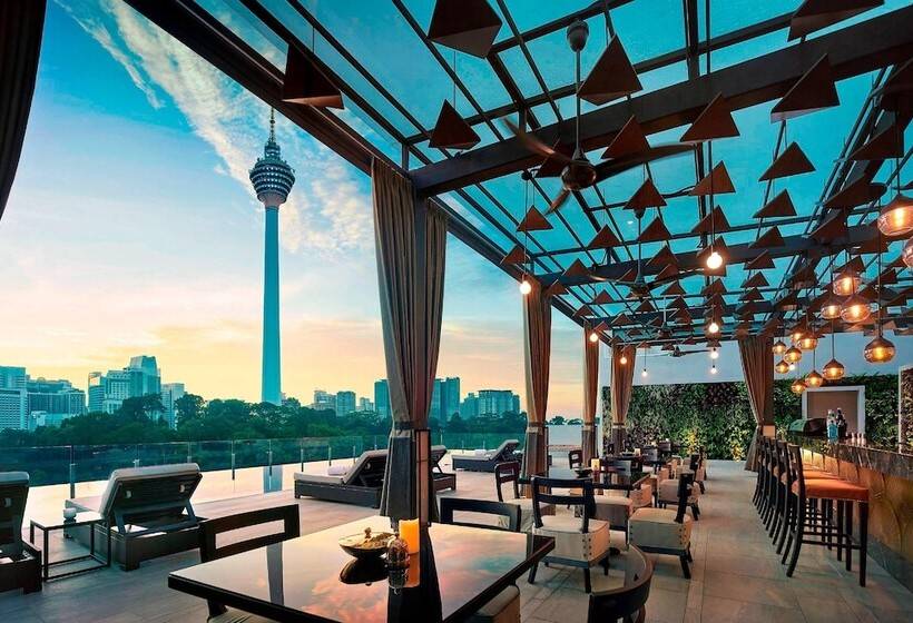 هتل Stripes Kuala Lumpur, Autograph Collection